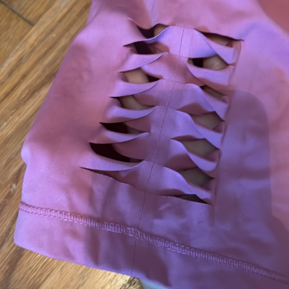 Thrifted work out top - Picture 3 of 3